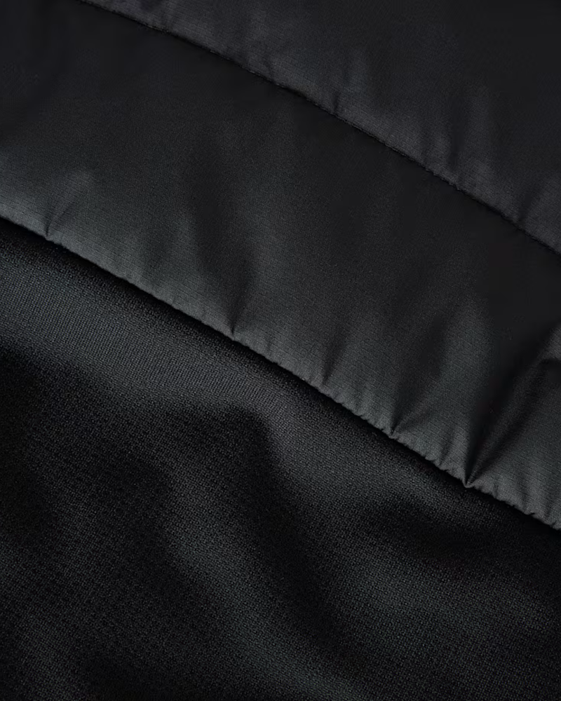 The North Face Reaxion 2.0 Hybrid Zip Fleece Jacket in TNF Black Heather